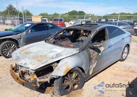 2013 Hyundai Sonata Limited из США, поврежденный, VIN 5NPEC4AC2DH532758